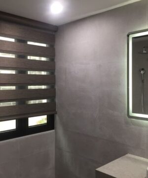 Rèm cầu vồng phòng tắm Victoria