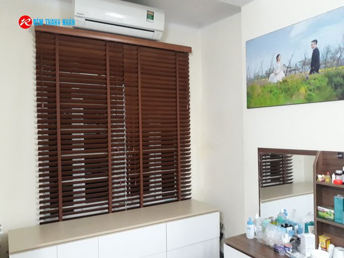 Rèm gỗ giá rẻ che cửa sổ phòng ngủ tại Nam Từ Liêm