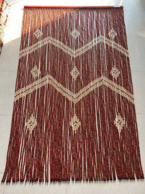 Màn cửa buồng hạt gỗ Hương – Lựa chọn cho mọi nhà