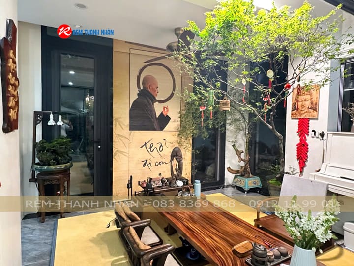 Rèm tre trúc in tranh - Thiền Sư Thích Nhất Hạnh